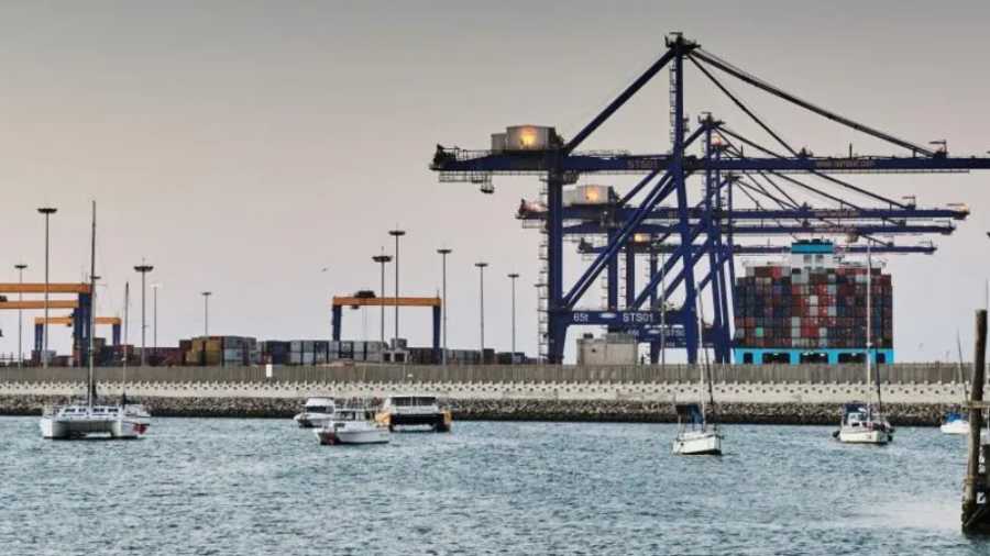 The world�s first floating farm making waves in Rotterdam